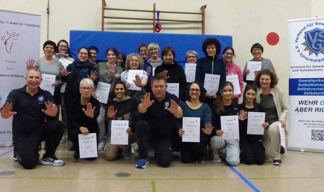 Erfolgreicher Selbstverteidigungskurs