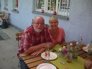 Menschen mit Handicap Fußball / Walking