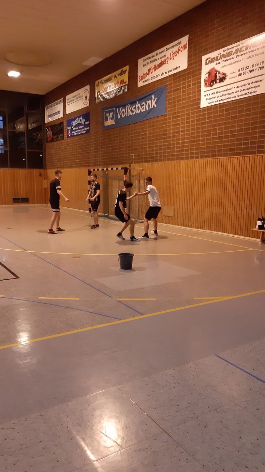 Unsere Aktiven